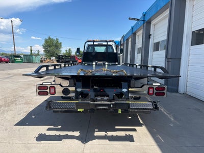 2025 Ford F-650 w/ Century 12S Carrier