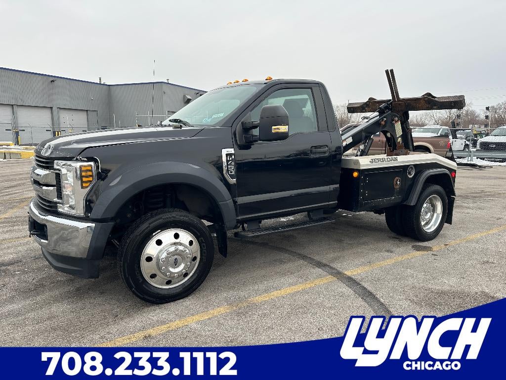 2019 Ford F-450 F Series Super Duty XL with a Jerr-Dan MPL-NG