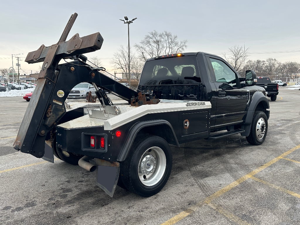 2019 Ford F-450 F Series Super Duty XL with a Jerr-Dan MPL-NG