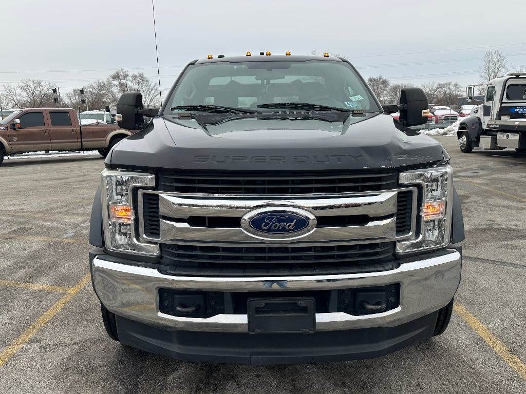 2019 Ford F-450 F Series Super Duty XL with a Jerr-Dan MPL-NG