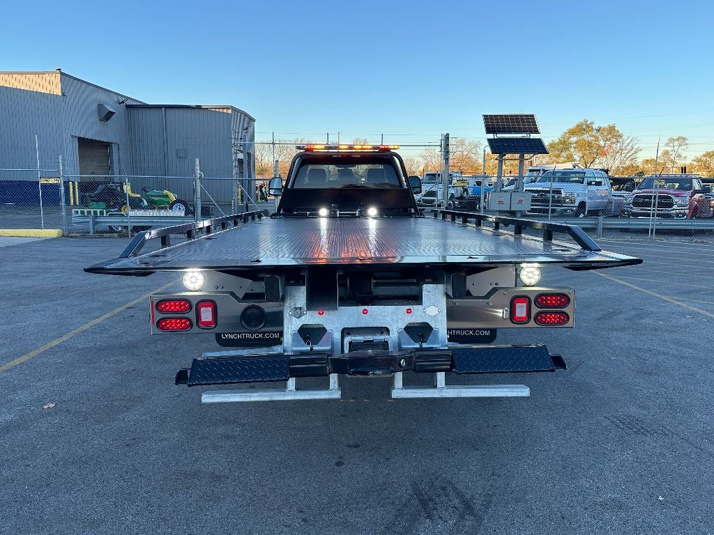 2023 Ford F-550 F Series Super Duty *CALIFORNIA COMPLIANT* CENTURY 19.5' ST