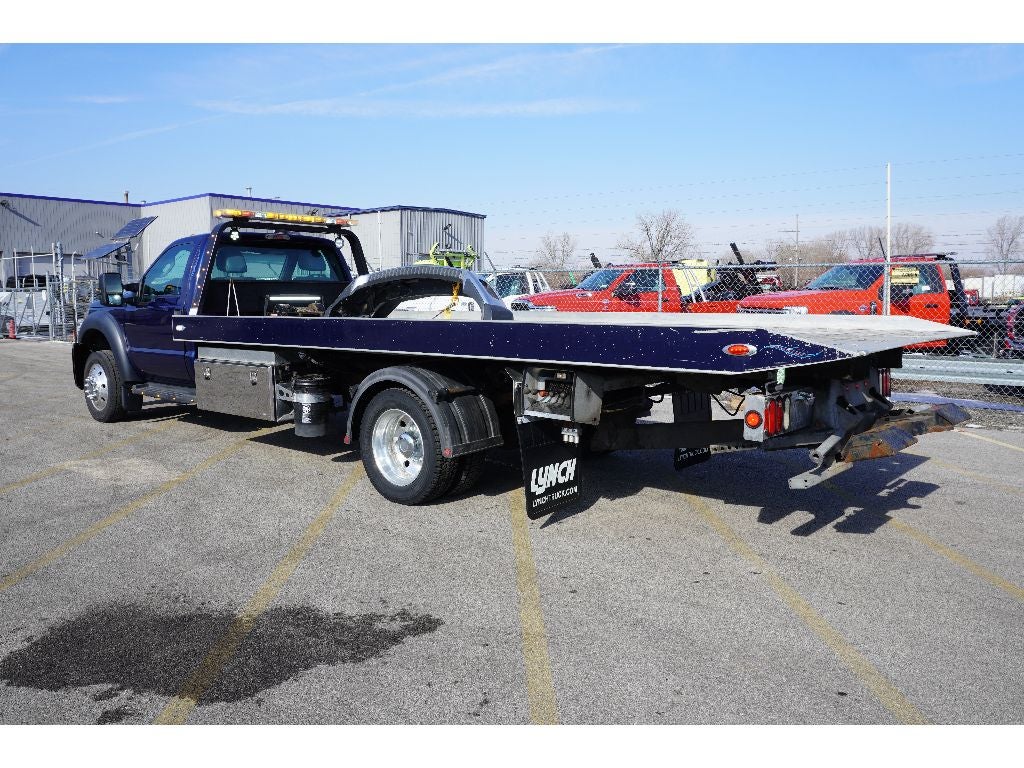 2012 Ford F-550 F Series Super Duty WITH A 19.5 ALUMINUM VULCAN