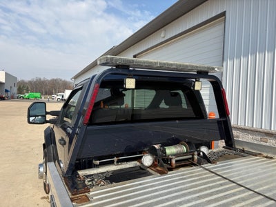 2020 Ford F-550 Super Duty w/ Century 10S Carrier