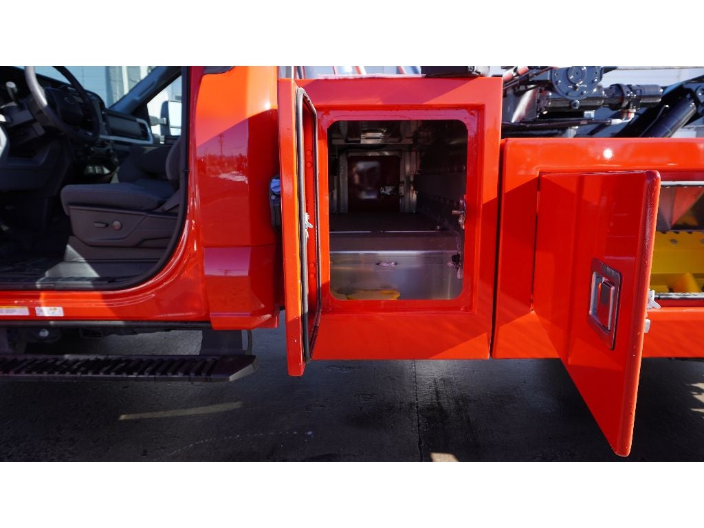 2024 Ford F-550 F Series Super Duty XLT