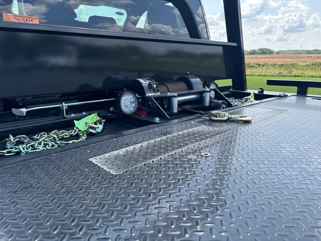 2024 Ford F-550 F Series Super Duty w/ Century 10S Carrier