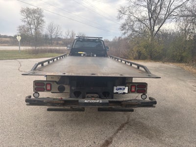 2022 Ford F-550 F Series Super Duty w/ Century 10S Carrier