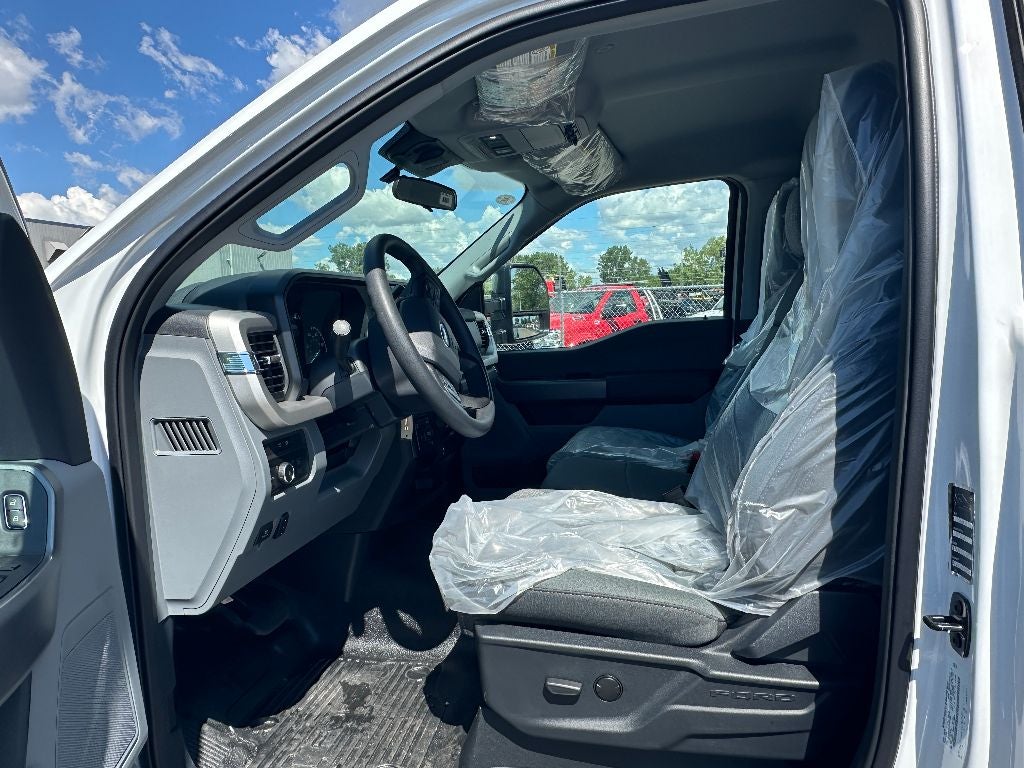 2024 Ford F-550 F Series Super Duty XL 4X4 CENTURY 19.5' STEEL CARRIER