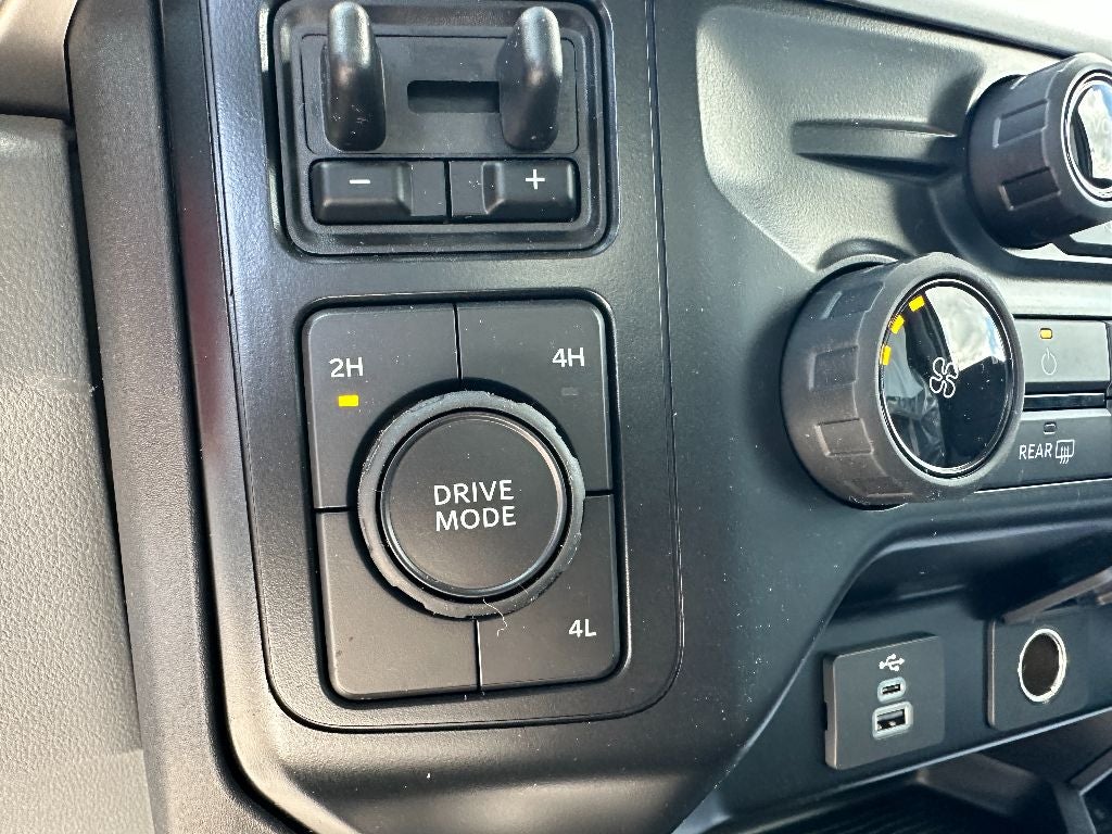 2024 Ford F-550 F Series Super Duty XL 4X4 CENTURY 19.5' STEEL CARRIER