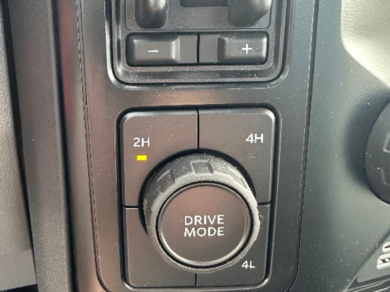 2024 Ford F-550 F Series Super Duty XLT 4X4 WITH A 19.5' CENTURY STEEL