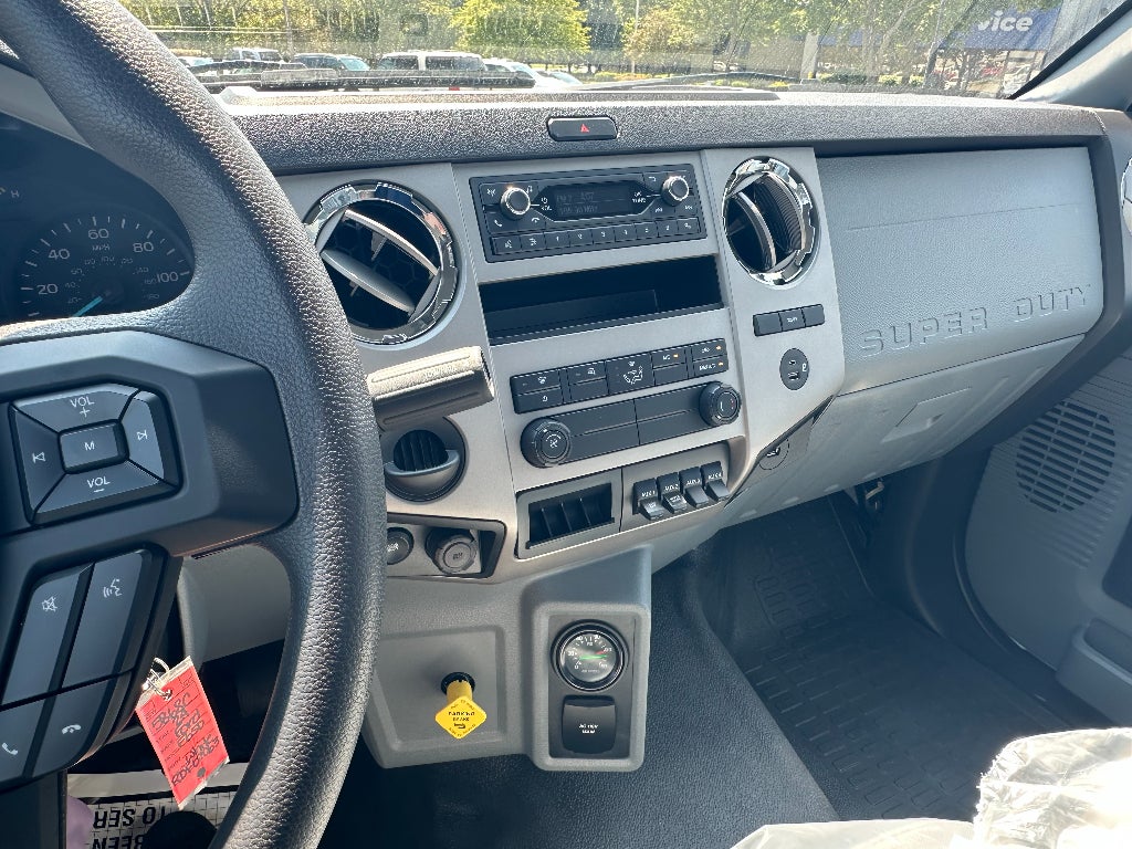 2024 Ford F-650 CALIFORNIA COMPLIANT CENTURY 21' ALUM
