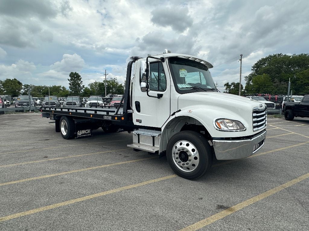 2025 Freightliner M2 106 Medium Duty WITH A CENTURY 21.5' STEEL CARRIER