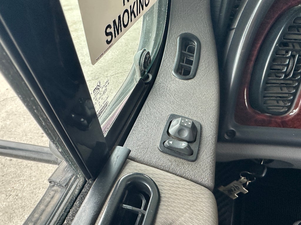 2019 Freightliner M2 106 Medium Duty WITH A CENTURY 30' ALUM 4-CAR