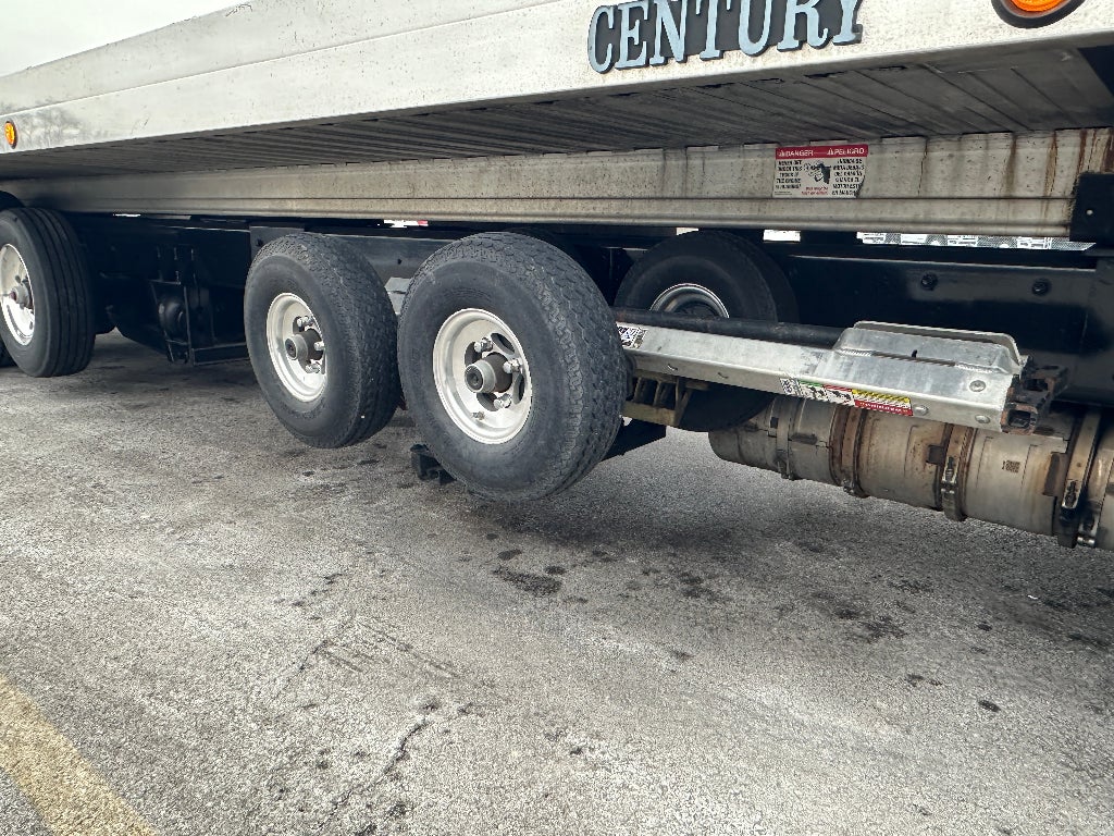 2019 Freightliner M2 106 Medium Duty WITH A CENTURY 30' ALUM 4-CAR
