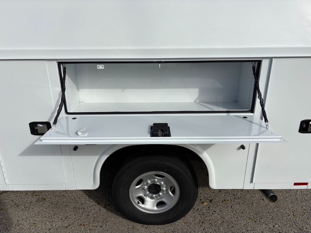 2025 Chevrolet Express 3500 11' Knapheide KUV Body