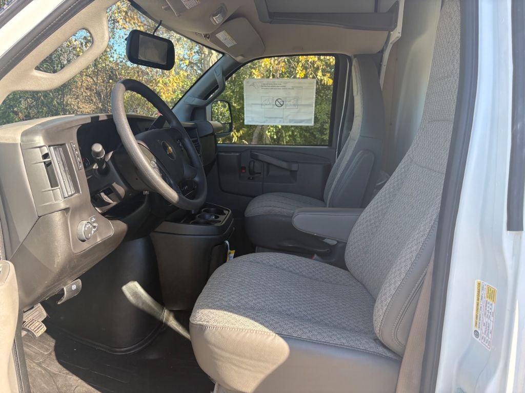 2025 Chevrolet Express 3500 12' Bay Bridge Van Body