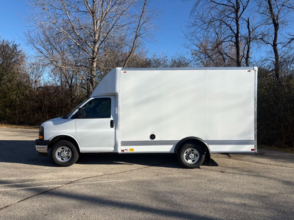 2025 Chevrolet Express 3500 12' Bay Bridge Van Body
