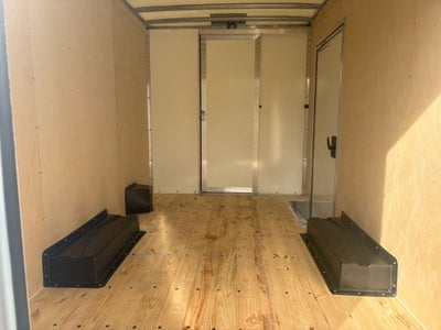 2025 Chevrolet Express 3500 12' Bay Bridge Van Body