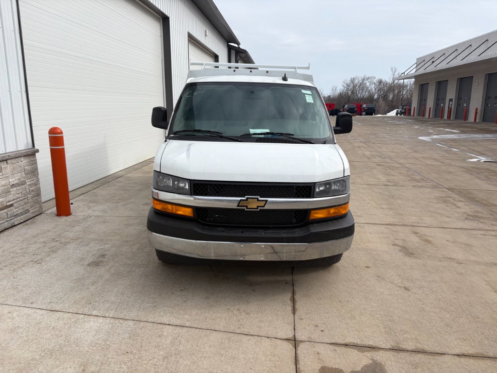 2025 Chevrolet Express 3500 11' Monroe CSV Body