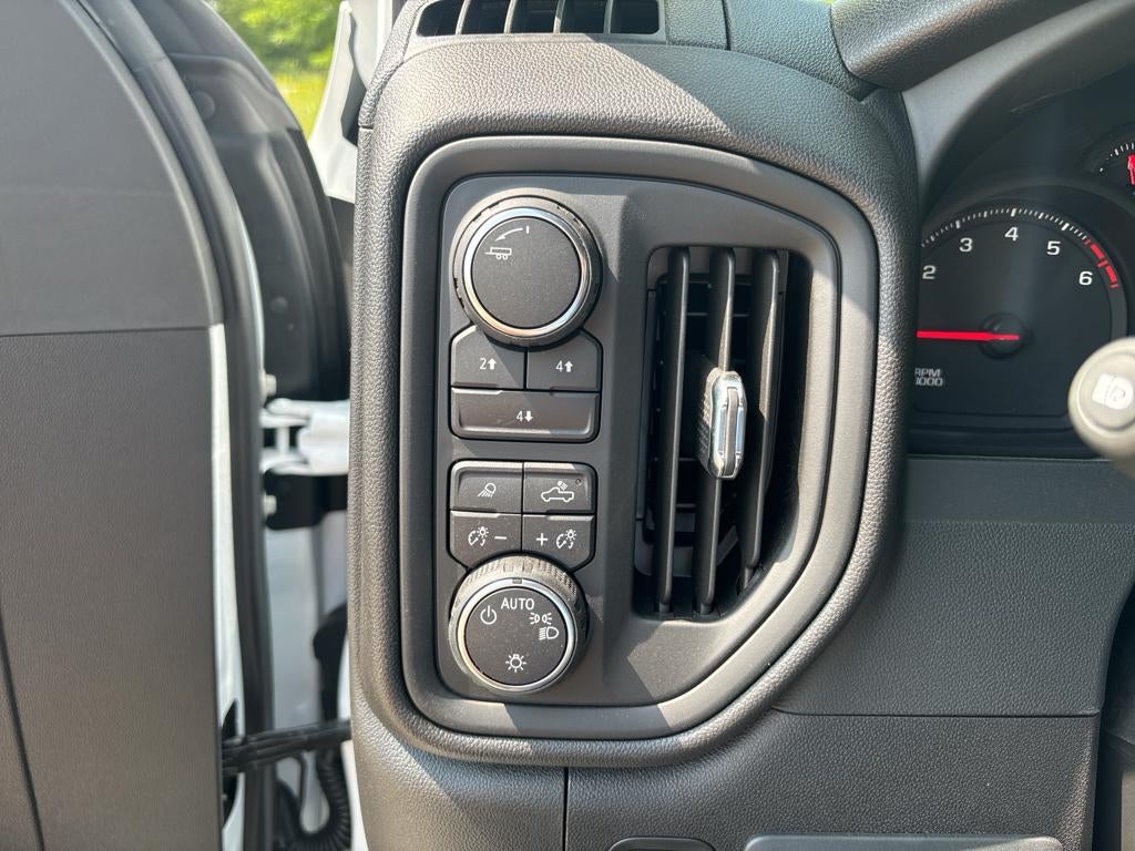 2024 Chevrolet Silverado 2500 8' Knapheide Service Body