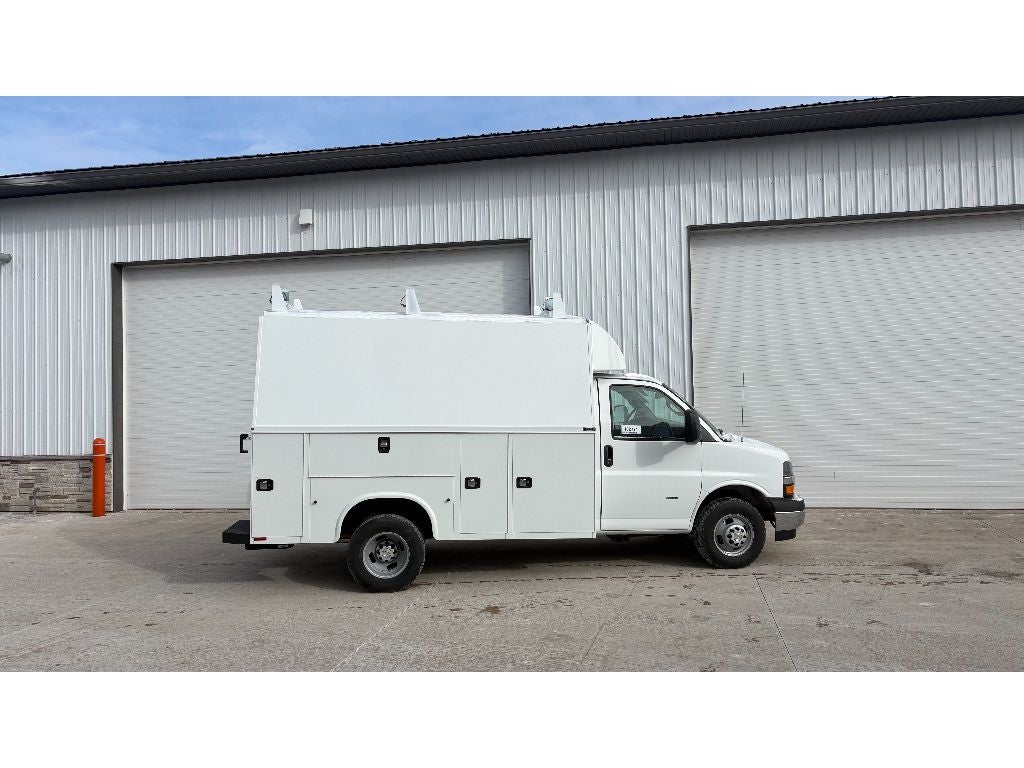 2025 Chevrolet Express 3500 12' Knapheide KUV Body