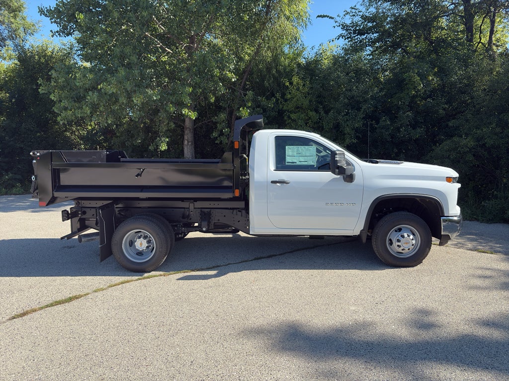 2025 Chevrolet Silverado 3500 9' Monroe Dump Body