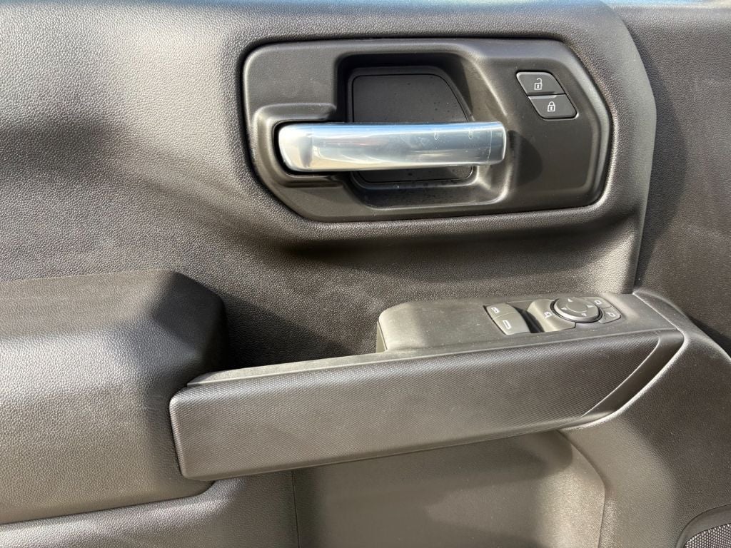 2025 Chevrolet Silverado 3500 11' Monroe Service Body