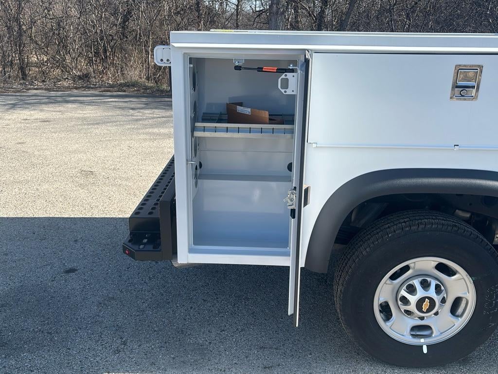 2025 Chevrolet Silverado 2500 8' Monroe Service Body