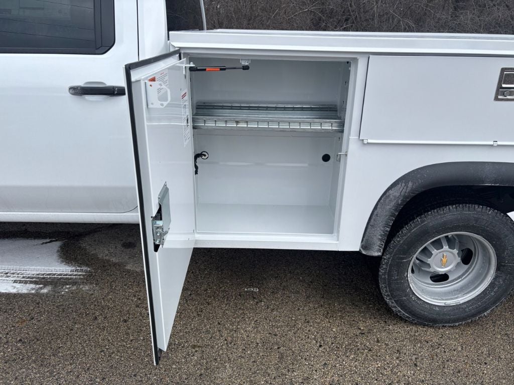 2025 Chevrolet Silverado 3500 9' Monroe Service Body
