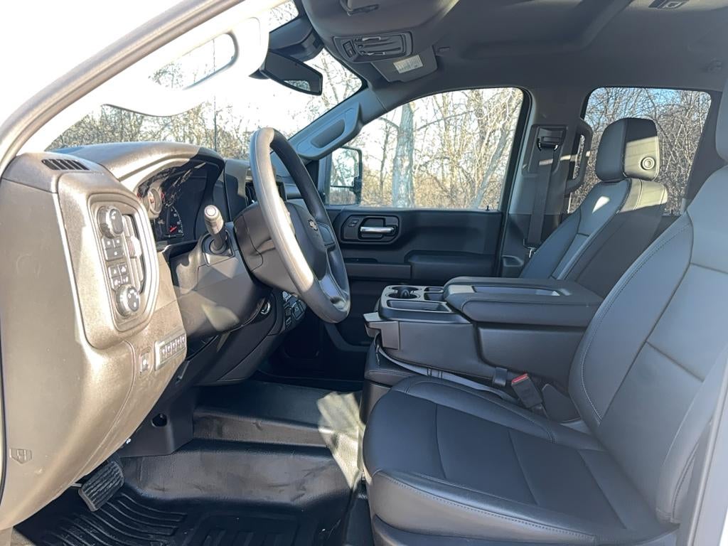 2025 Chevrolet Silverado 2500 8' Monroe Service Body