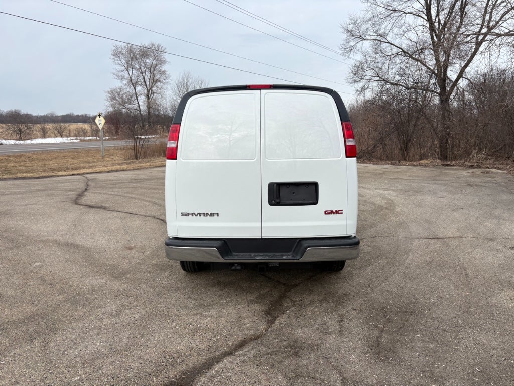 2026 GMC Savana 3500 Cargo Van