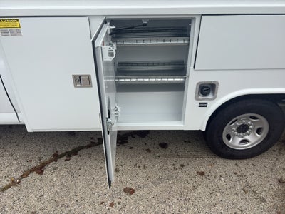 2025 Chevrolet Express 3500 11' Monroe CSV Body