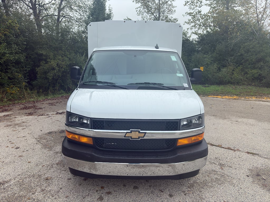 2025 Chevrolet Express 3500 11' Monroe CSV Body