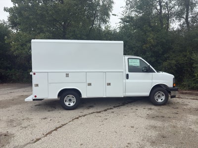2025 Chevrolet Express 3500 11' Monroe CSV Body