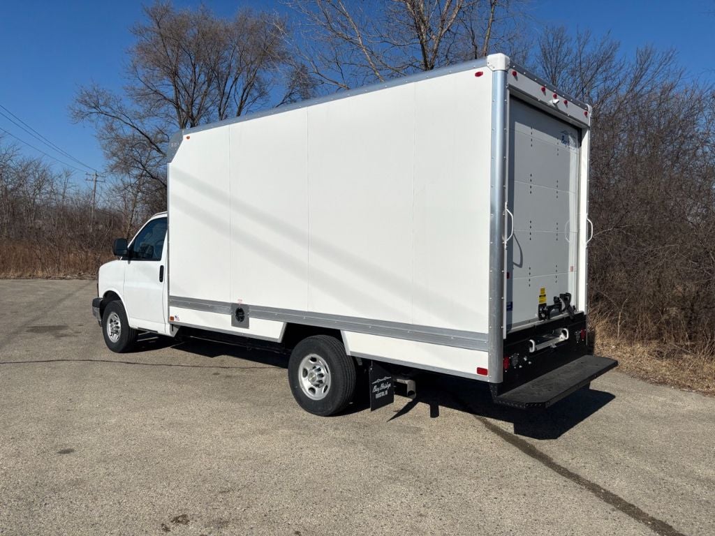 2024 Chevrolet Express 3500 14' Bay Bridge Van Body