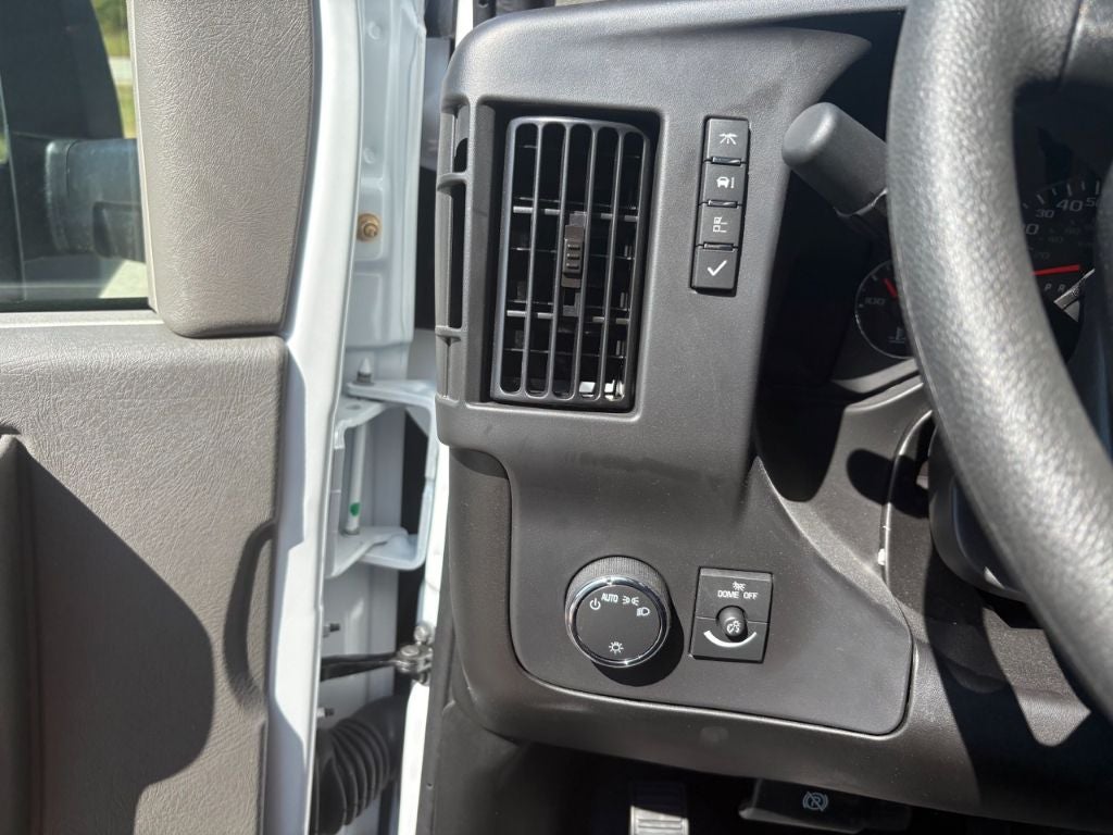 2025 Chevrolet Express 3500 12' Knapheide KUV Body