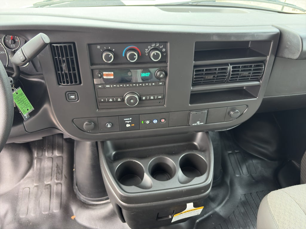 2025 Chevrolet Express 3500 15' Bay Bridge Van Body