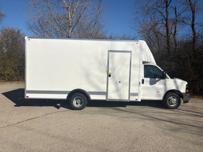 2025 Chevrolet Express 3500 15' Bay Bridge Van Body
