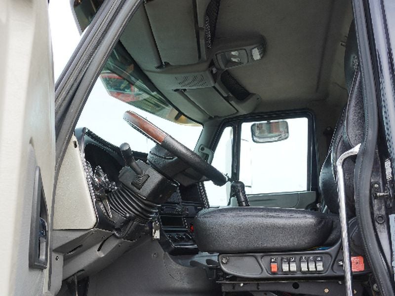 2011 International Lonestar LF517 LOANSTAR