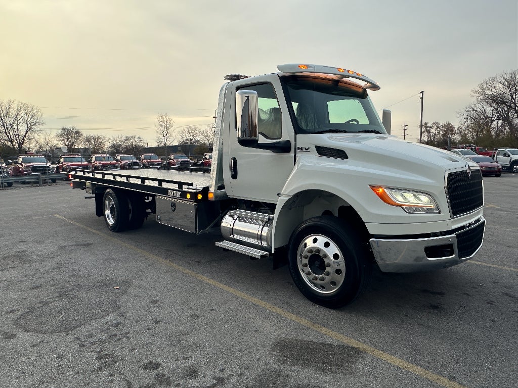 2025 International MV607 WITH A CENTURY 21' STEEL CARRIER