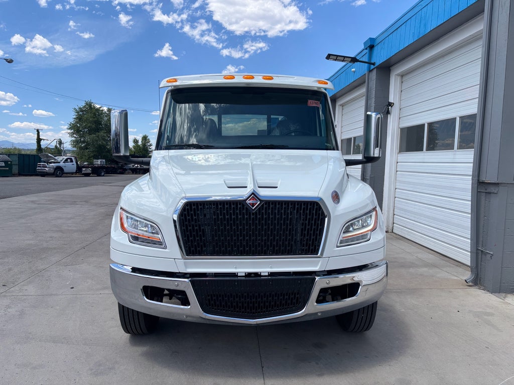 2025 International MV EC w/ Century 12S Carrier