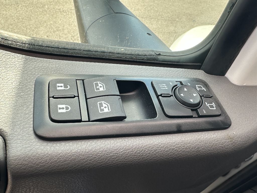 2025 International MV607 WITH A CENTURY 21.5' STEEL CARRIER