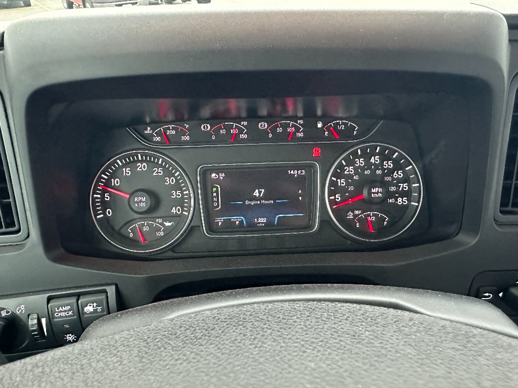 2025 International MV607 WITH A CENTURY 21.5' STEEL / AUTOGRIP