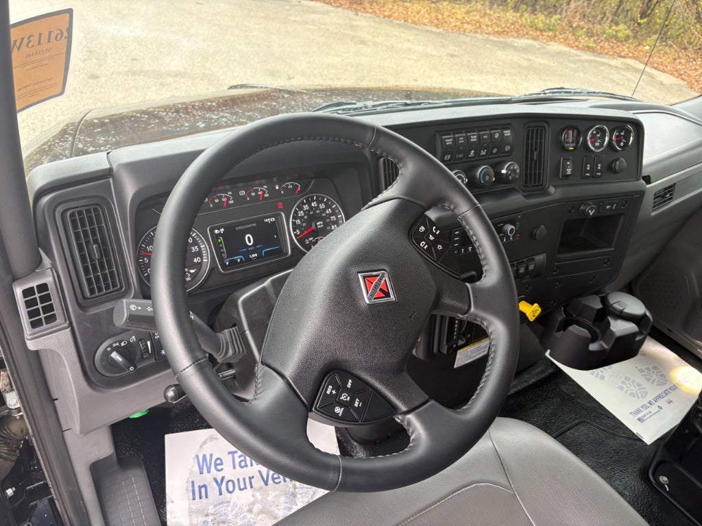 2025 CENTURY INTERNATIONAL w/ Century 12S Carrier