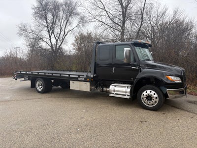 2025 CENTURY INTERNATIONAL w/ Century 12S Carrier