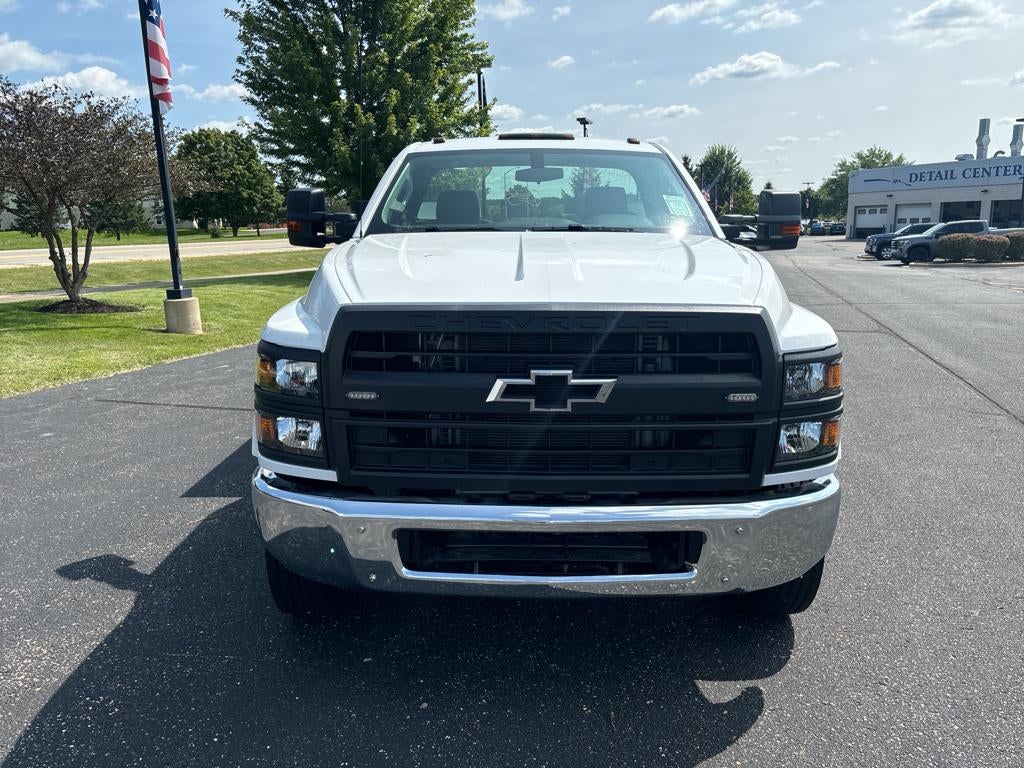 2024 Chevrolet Silverado 5500HD GM515 11' Reading Service Body