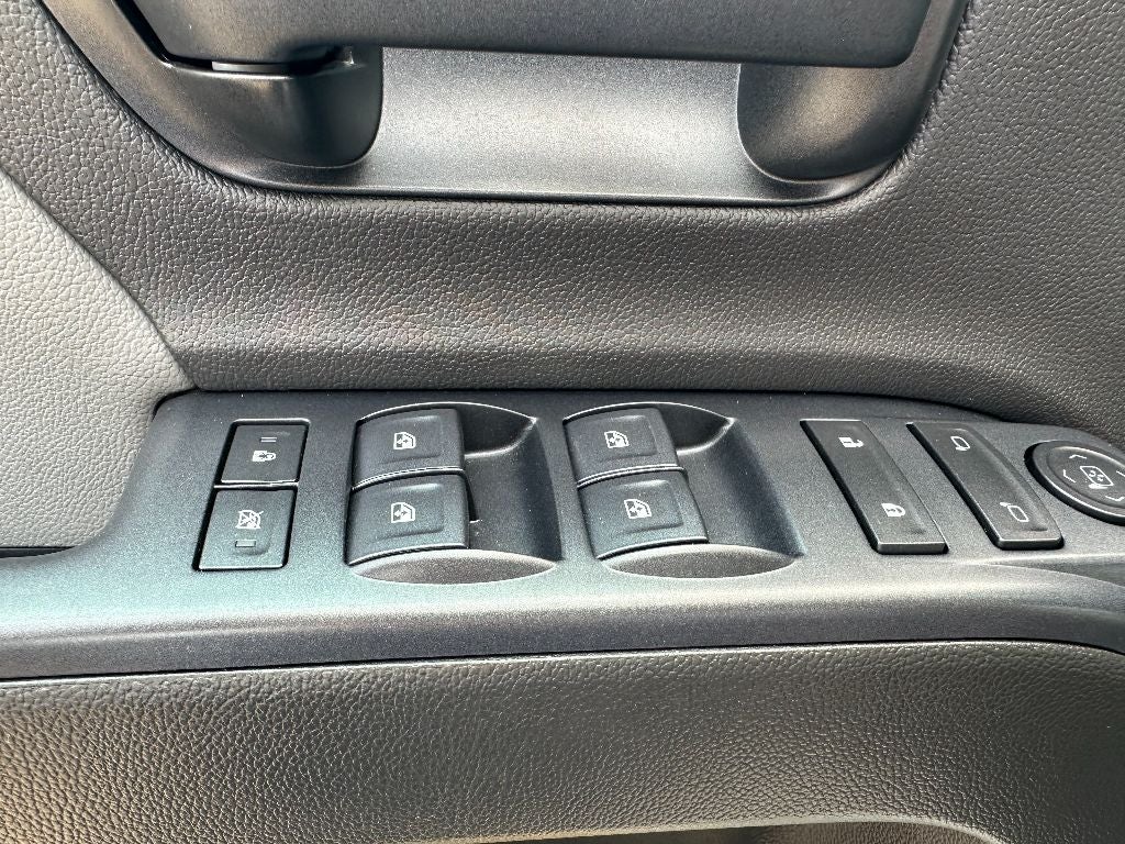 2023 Chevrolet Silverado 5500HD / Silverado 5 GM515 Base