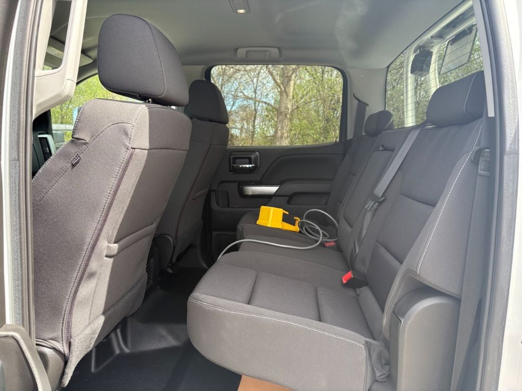 2023 Chevrolet Silverado 6500HD GM515 w/ Century 2465 12-ton wrecker