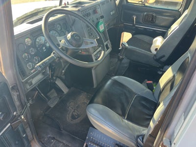 1999 Mack 600 600 600 CH600