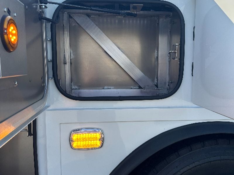 2025 Kenworth T880 WITH A CENTURY 9055XL