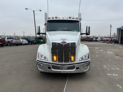 2024 Peterbilt 579 w/ Century 7035 Wrecker